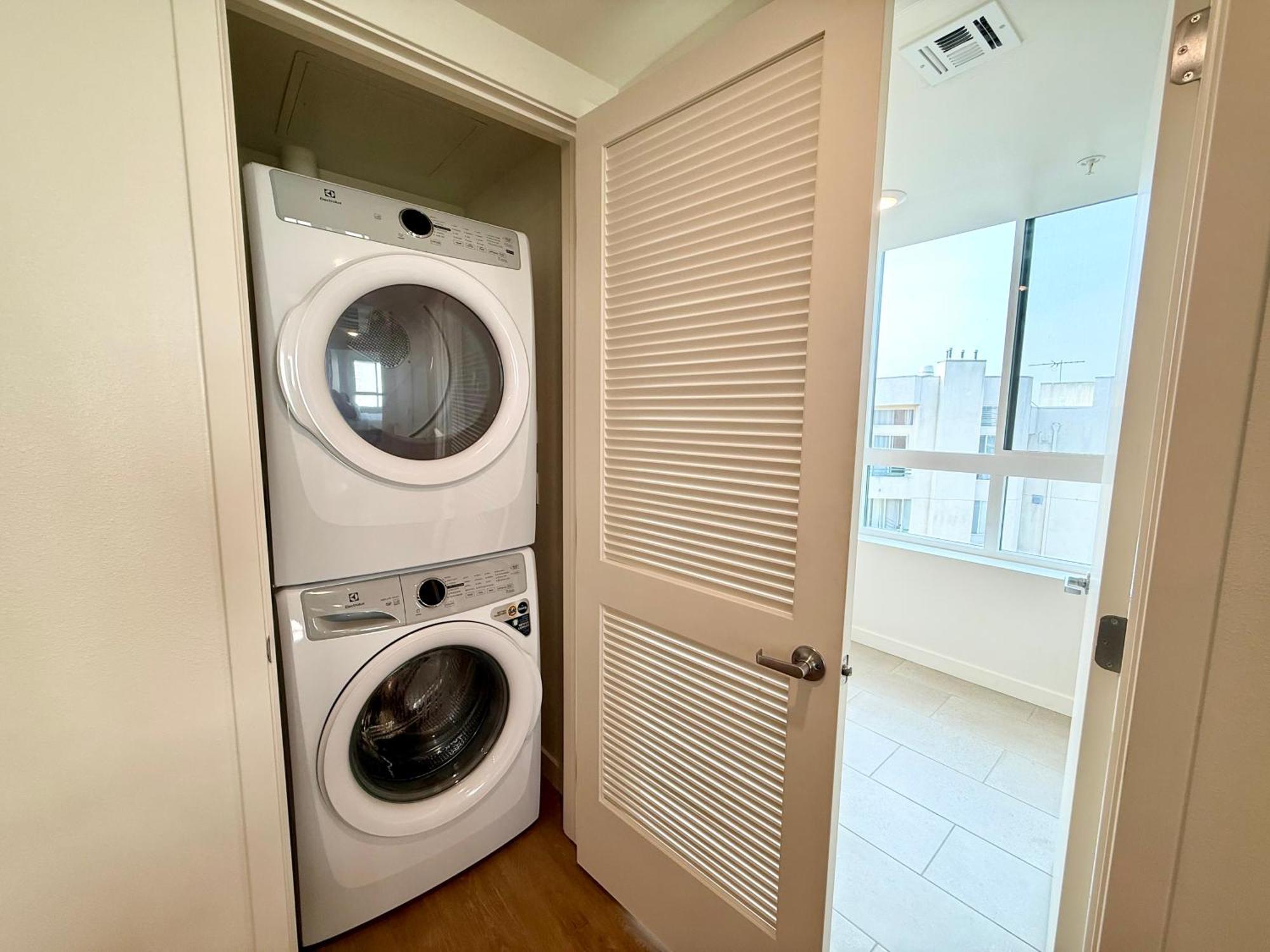 Luxury 2 Bedroom 2 Bathroom With Fitness And Outdoor Pool Apartahotel
