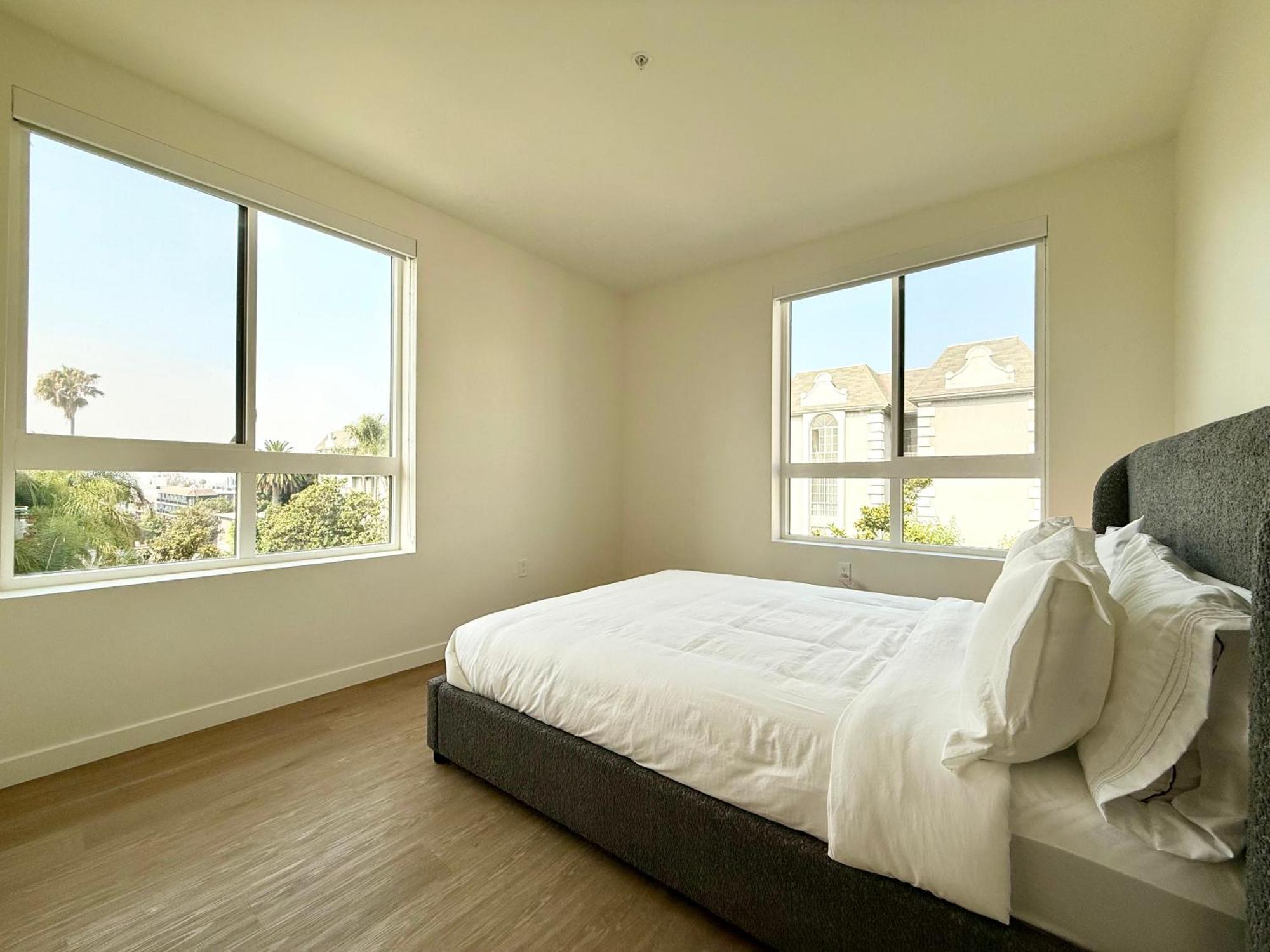Luxury 2 Bedroom 2 Bathroom With Fitness And Outdoor Pool Apartahotel *
